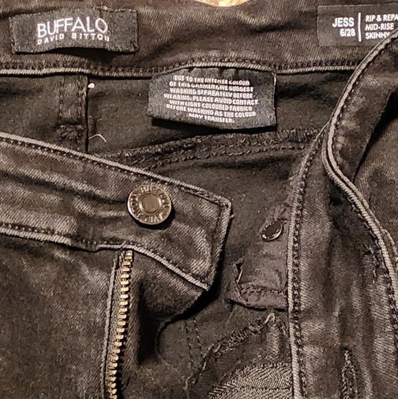 Buffalo David Bitton Jess Mid-Rise Skinny Slightly Distressed Jeans Size 6/28 - Picture 3 of 3